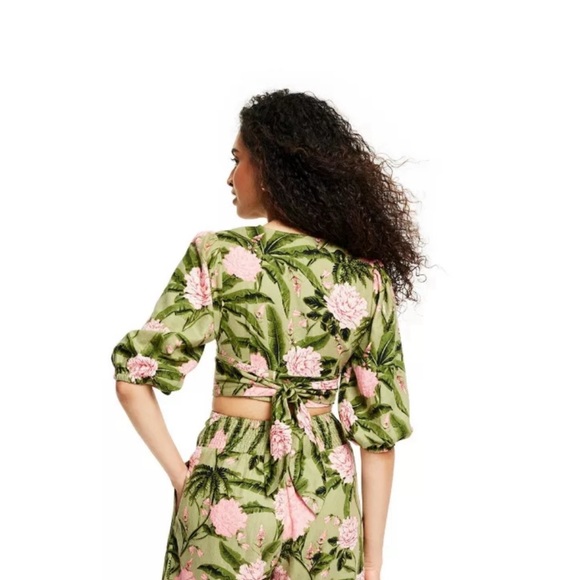 Agua Bendita Peony Wrap Crop - Picture 2 of 8